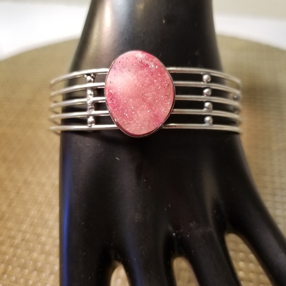 TITANIUM BRACELET NWOT - Picture 2 of 7